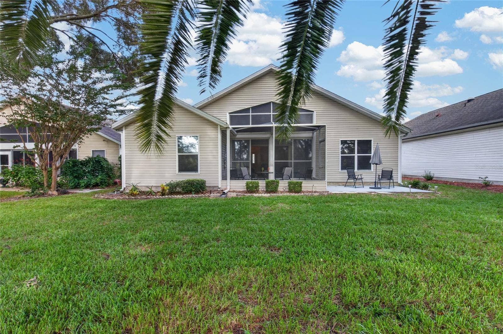 25005 CRANES ROOST CIRCLE, Leesburg, FL 34748 View of the back