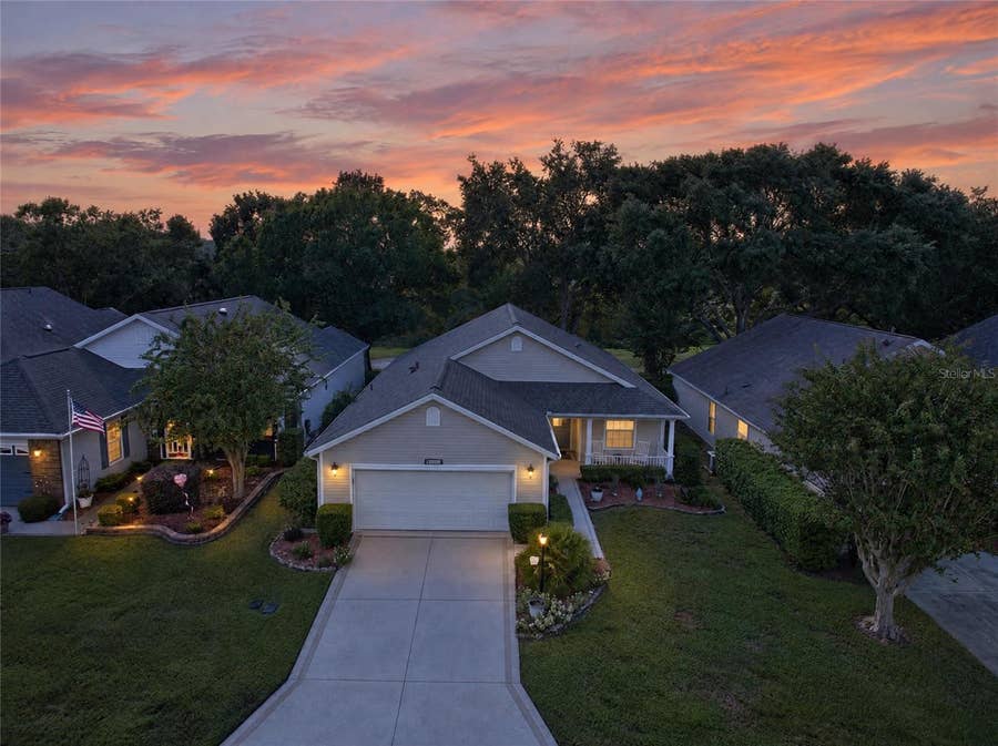 Property photo for 25005 CRANES ROOST CIRCLE, Leesburg, FL
