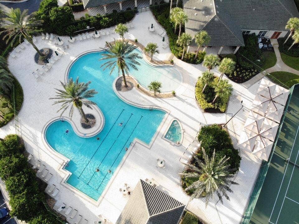 Community pool