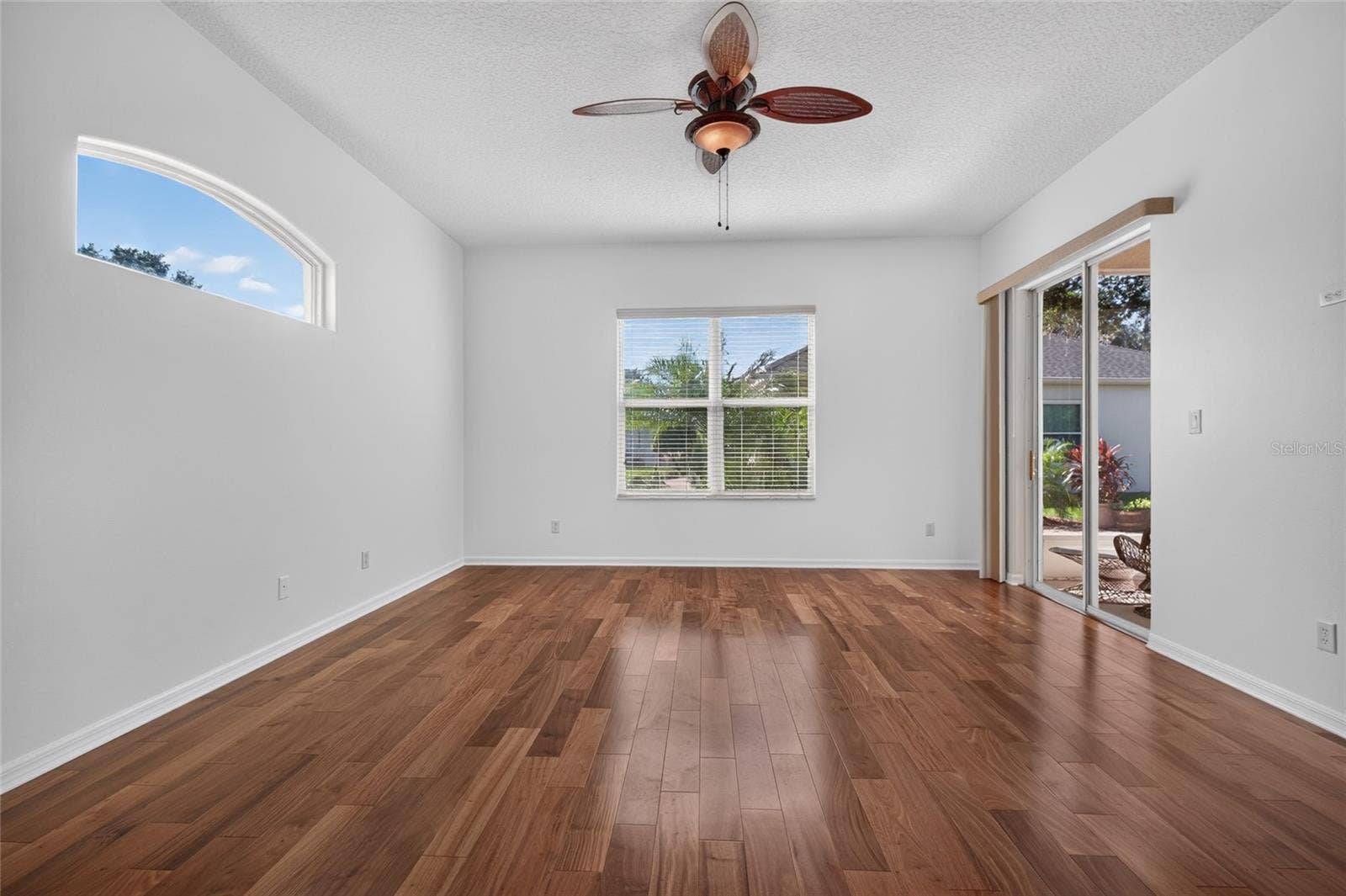 24151 BELLE MEDE DRIVE, Leesburg, FL 34748 MASTER BEDROOM