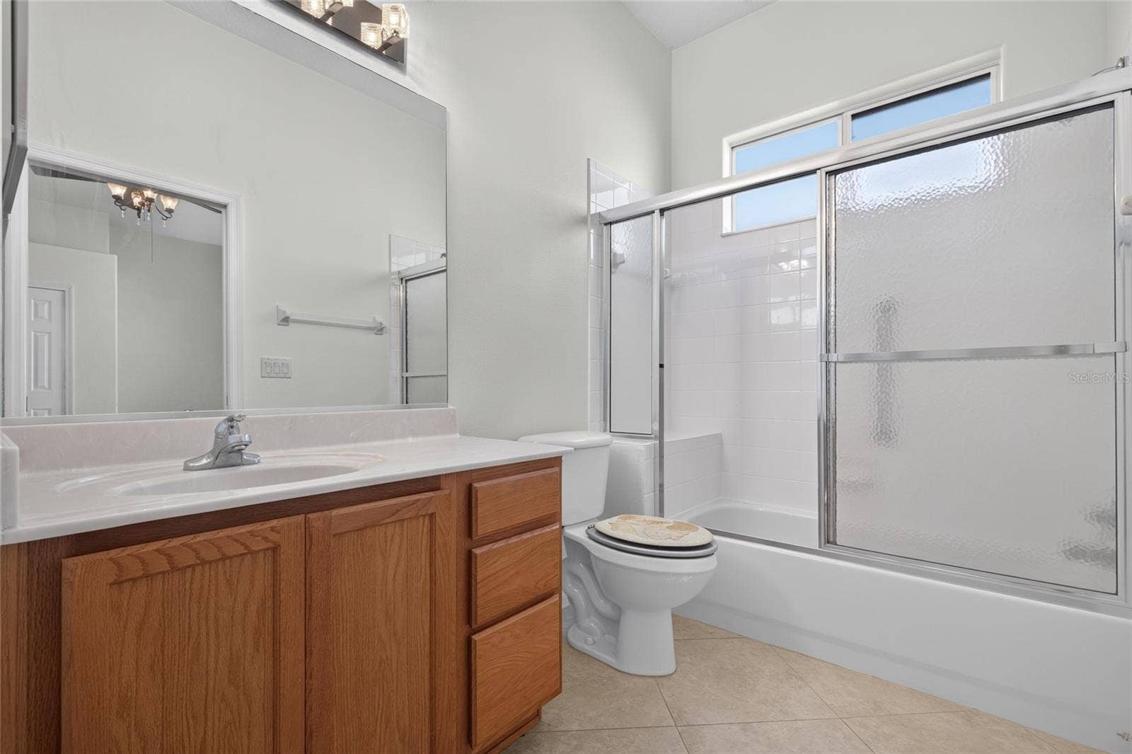 24151 BELLE MEDE DRIVE, Leesburg, FL 34748 GUEST BATHROOM
