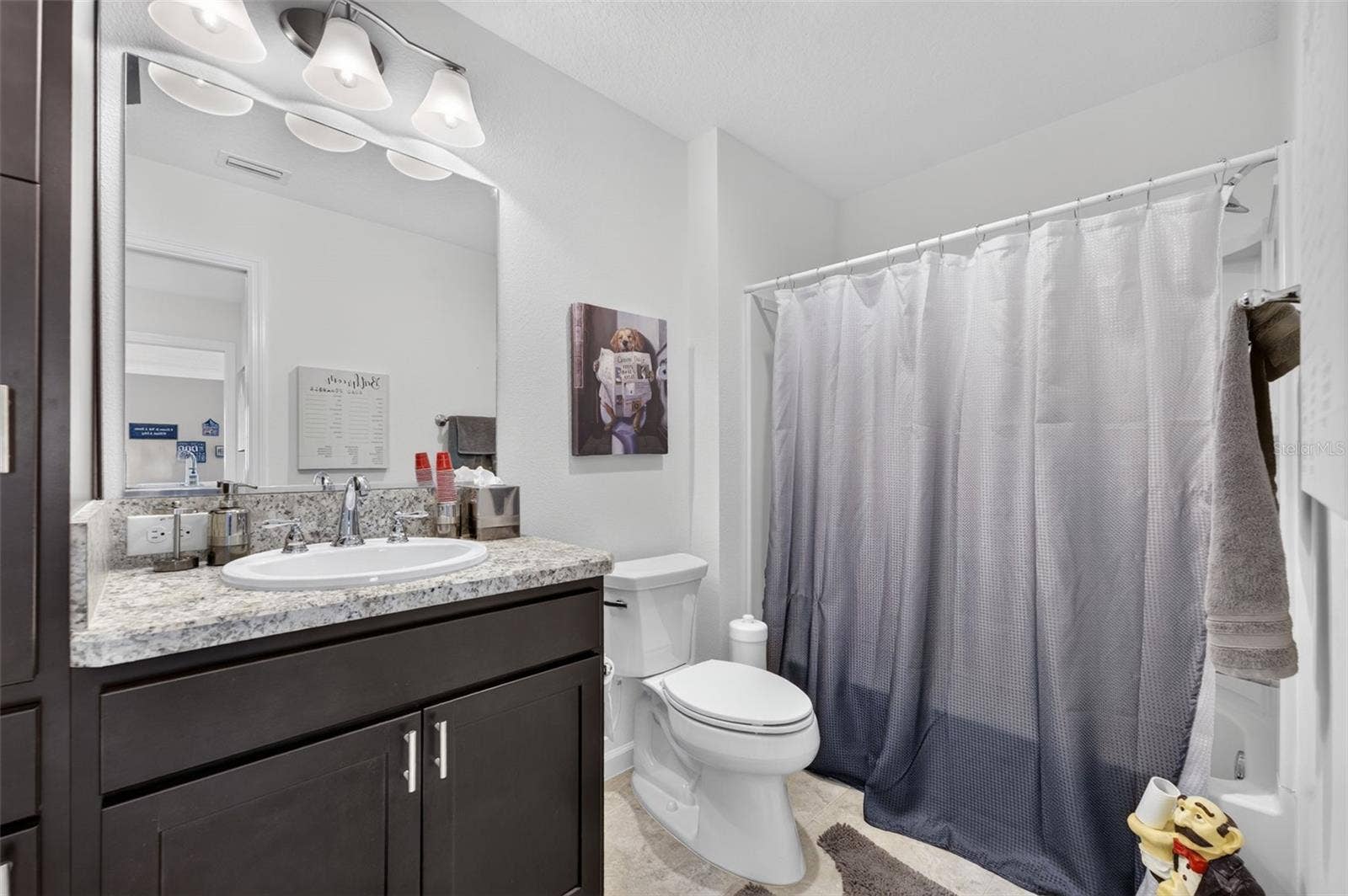 2137 LOCKLIN LANE, The Villages, FL 32163 2137 LOCKLIN LANE, The Villages, FL 32163