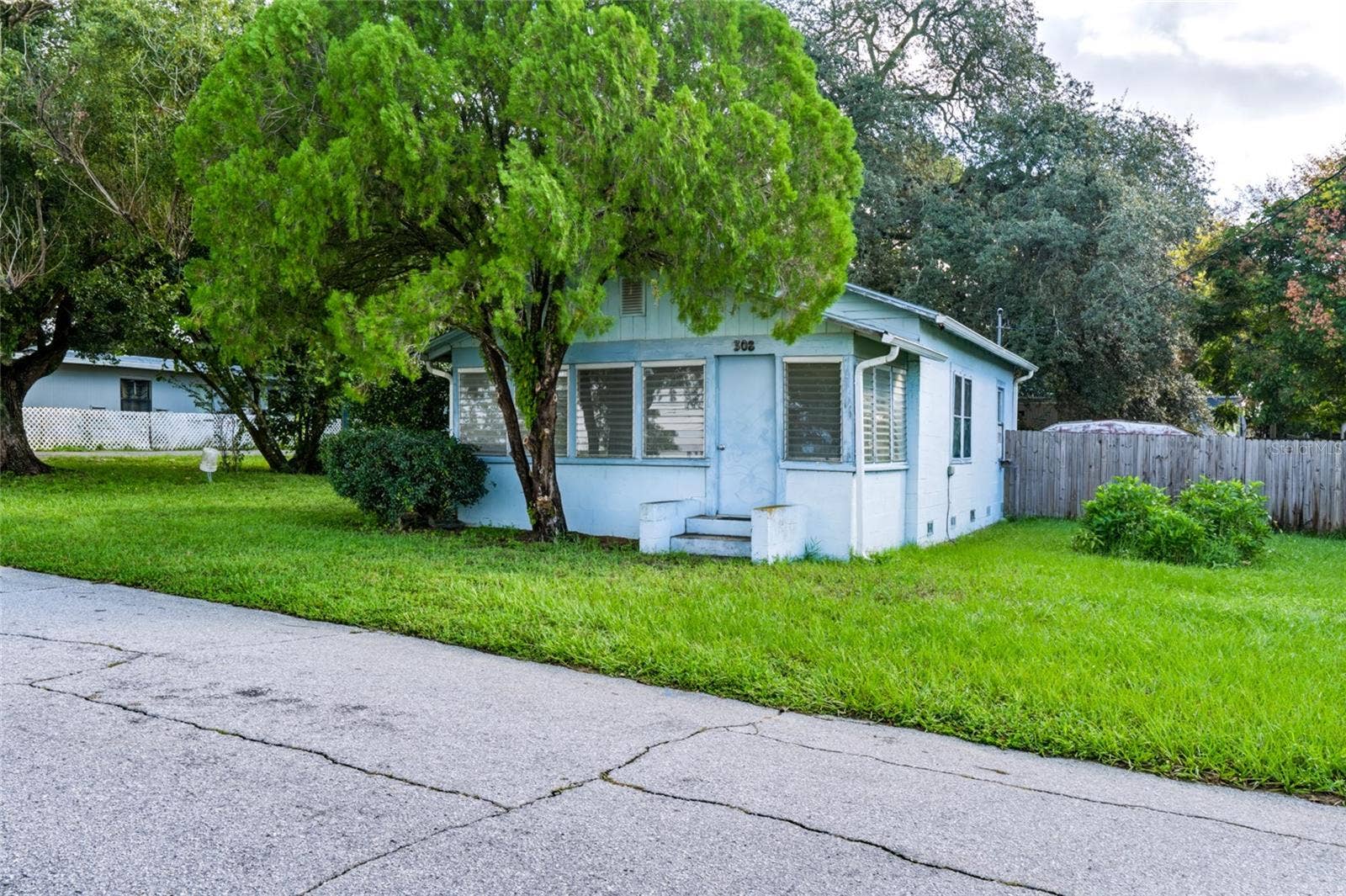 308 S GALENA AVENUE, Minneola, FL 34715