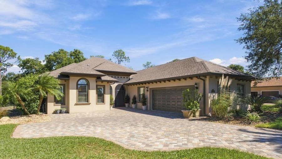 Property photo for 5084 GREENS DRIVE, Lady Lake, FL
