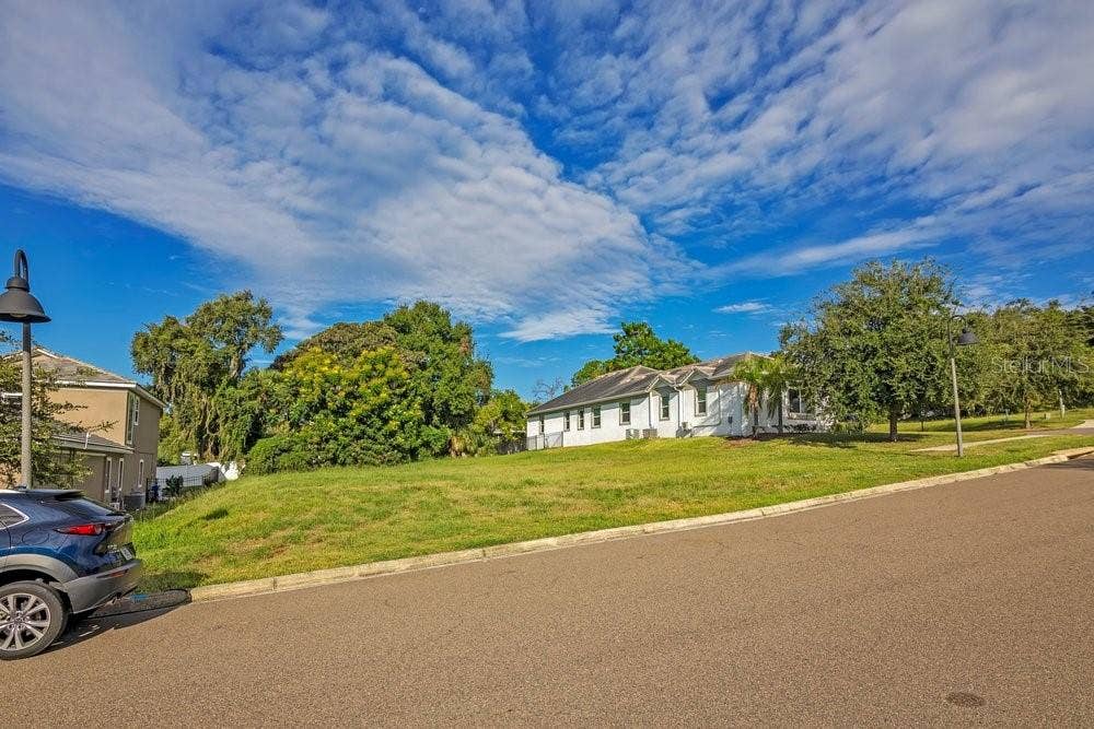 1828 MOORINGS COURT, Clermont, FL 34711