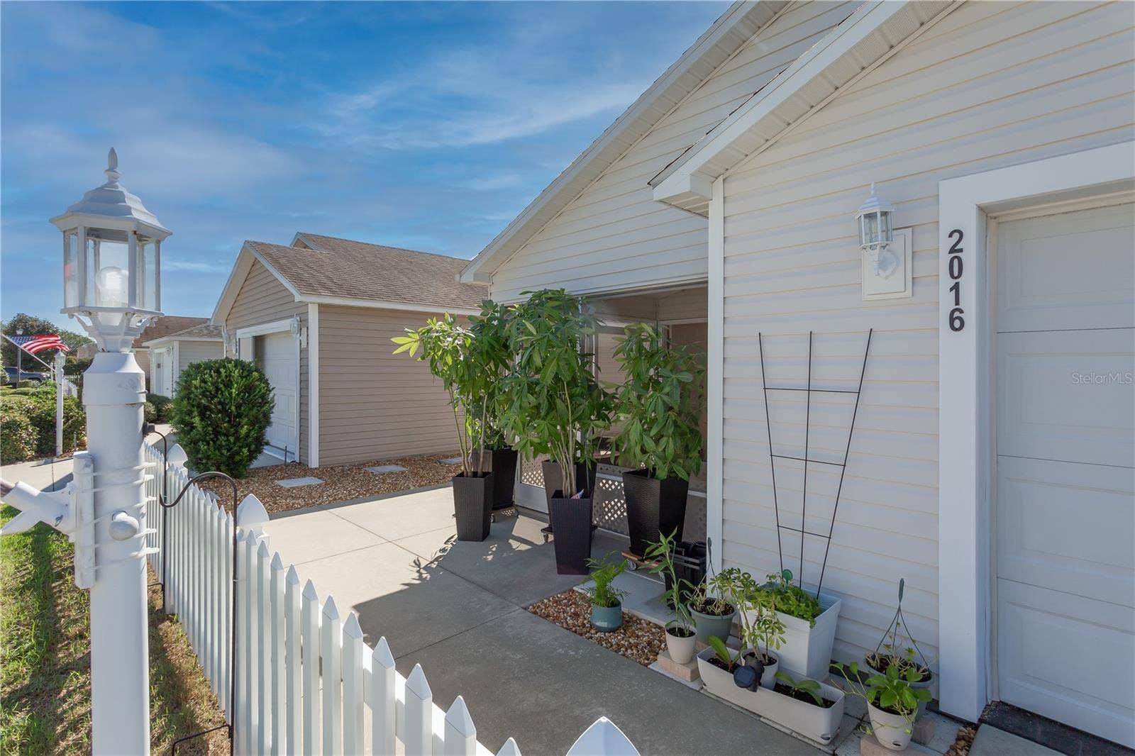 2016 PEACEFUL PLACE, The Villages, FL 32162 2016 PEACEFUL PLACE, The Villages, FL 32162