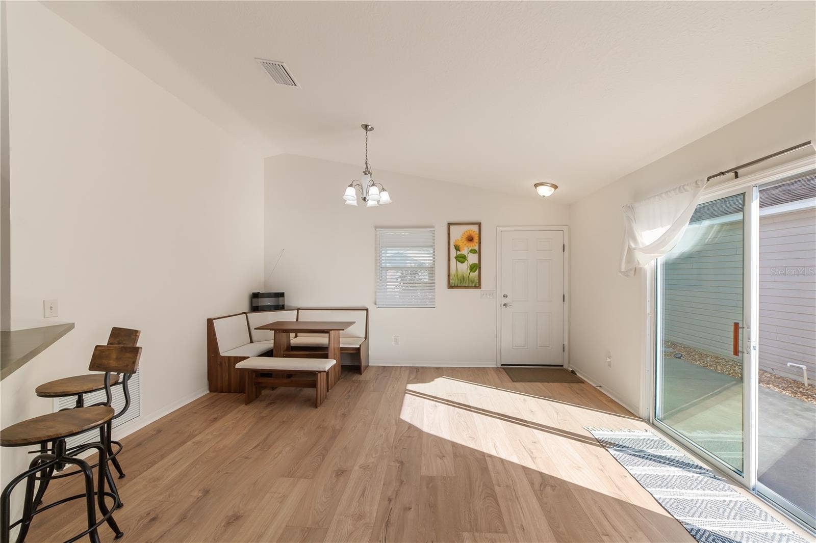 2016 PEACEFUL PLACE, The Villages, FL 32162 2016 PEACEFUL PLACE, The Villages, FL 32162