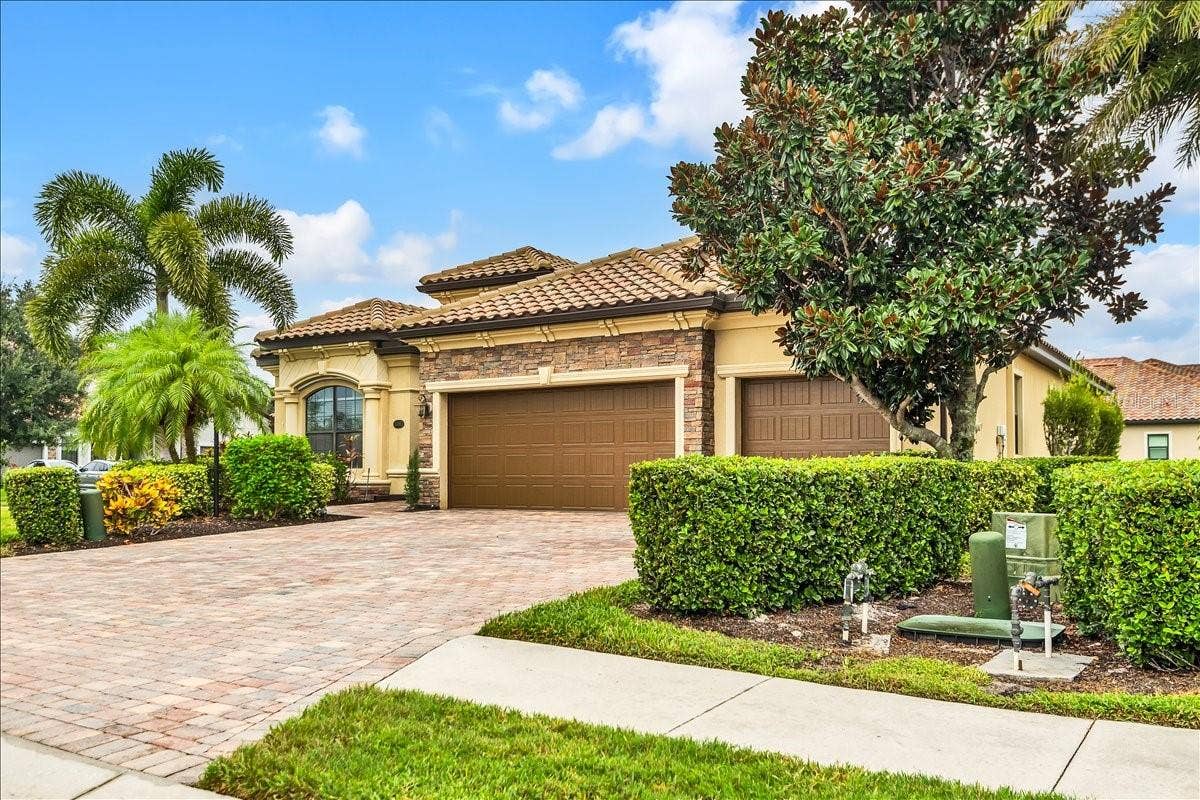 13003 BELKNAP PLACE, Bradenton, FL 34211 13003 BELKNAP PLACE, Bradenton, FL 34211