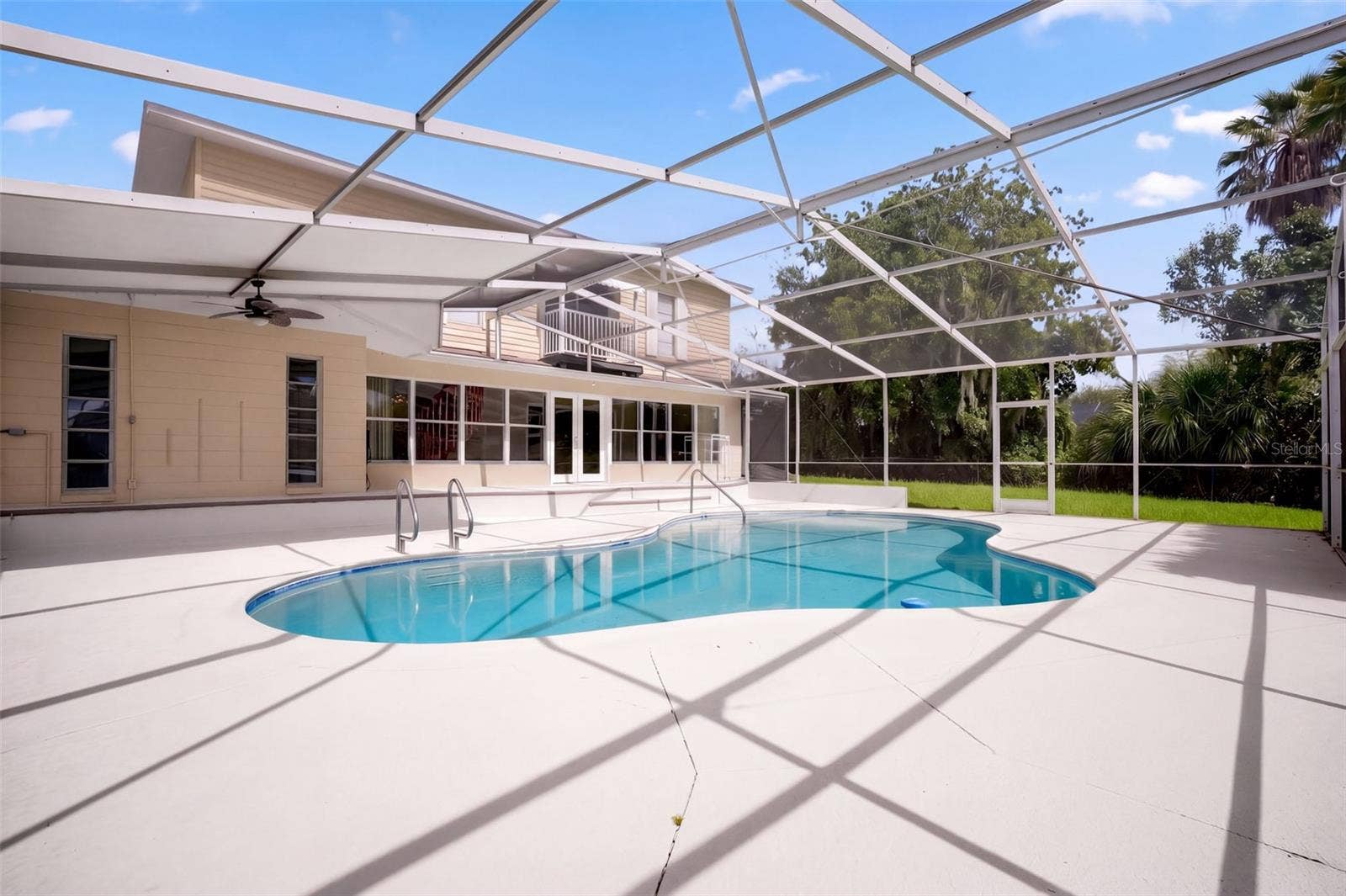 1627 CANAL COURT, Tavares, FL 32778 1627 CANAL COURT, Tavares, FL 32778