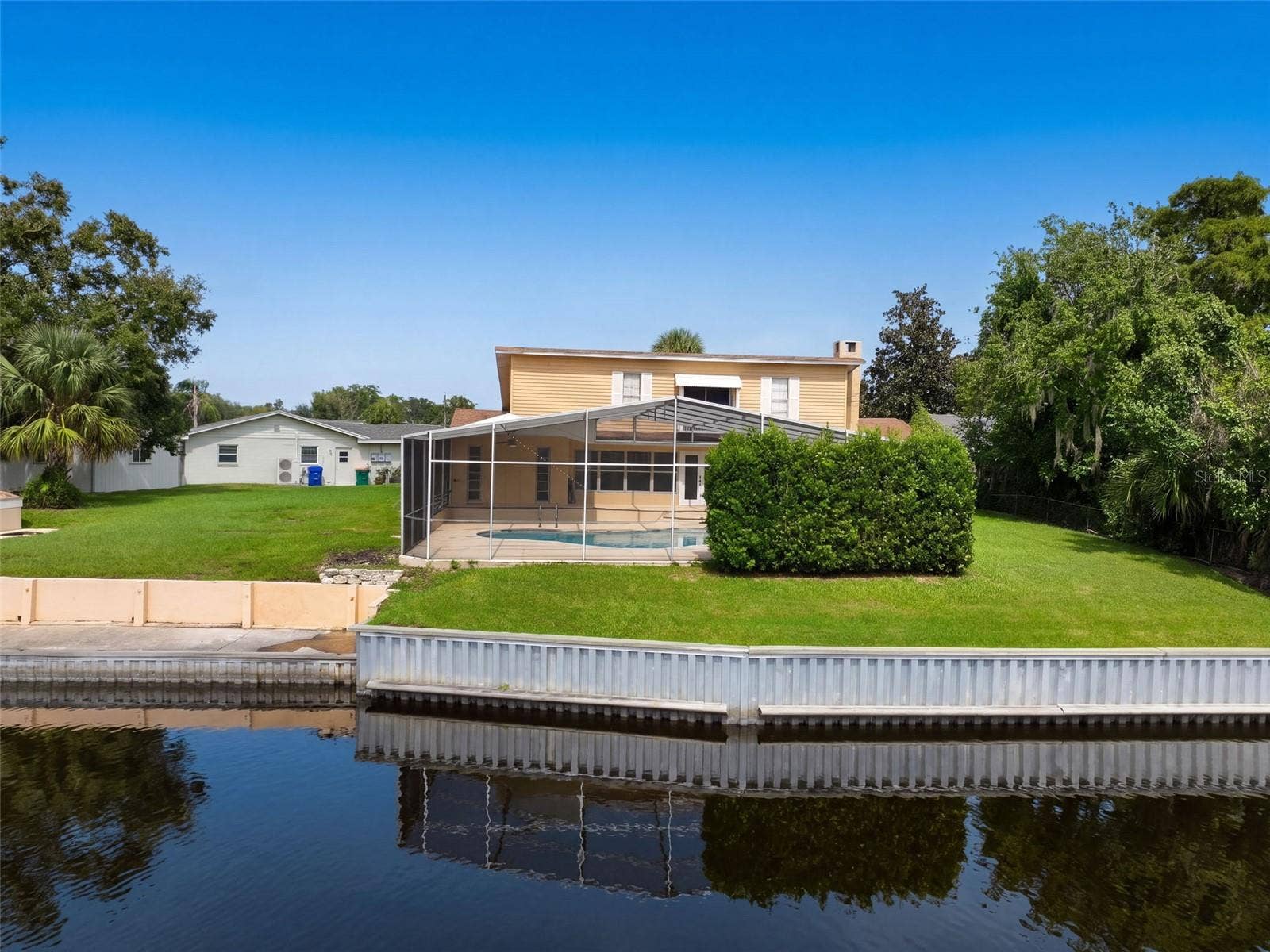 1627 CANAL COURT, Tavares, FL 32778 1627 CANAL COURT, Tavares, FL 32778