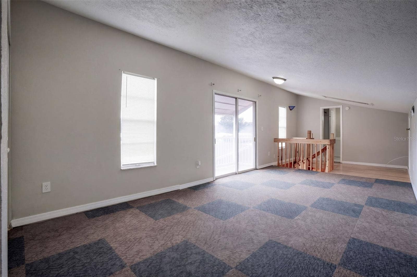 1627 CANAL COURT, Tavares, FL 32778 1627 CANAL COURT, Tavares, FL 32778