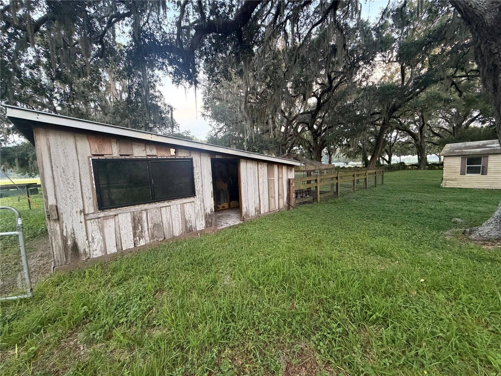 2531 CR 546A, Bushnell, FL 33513