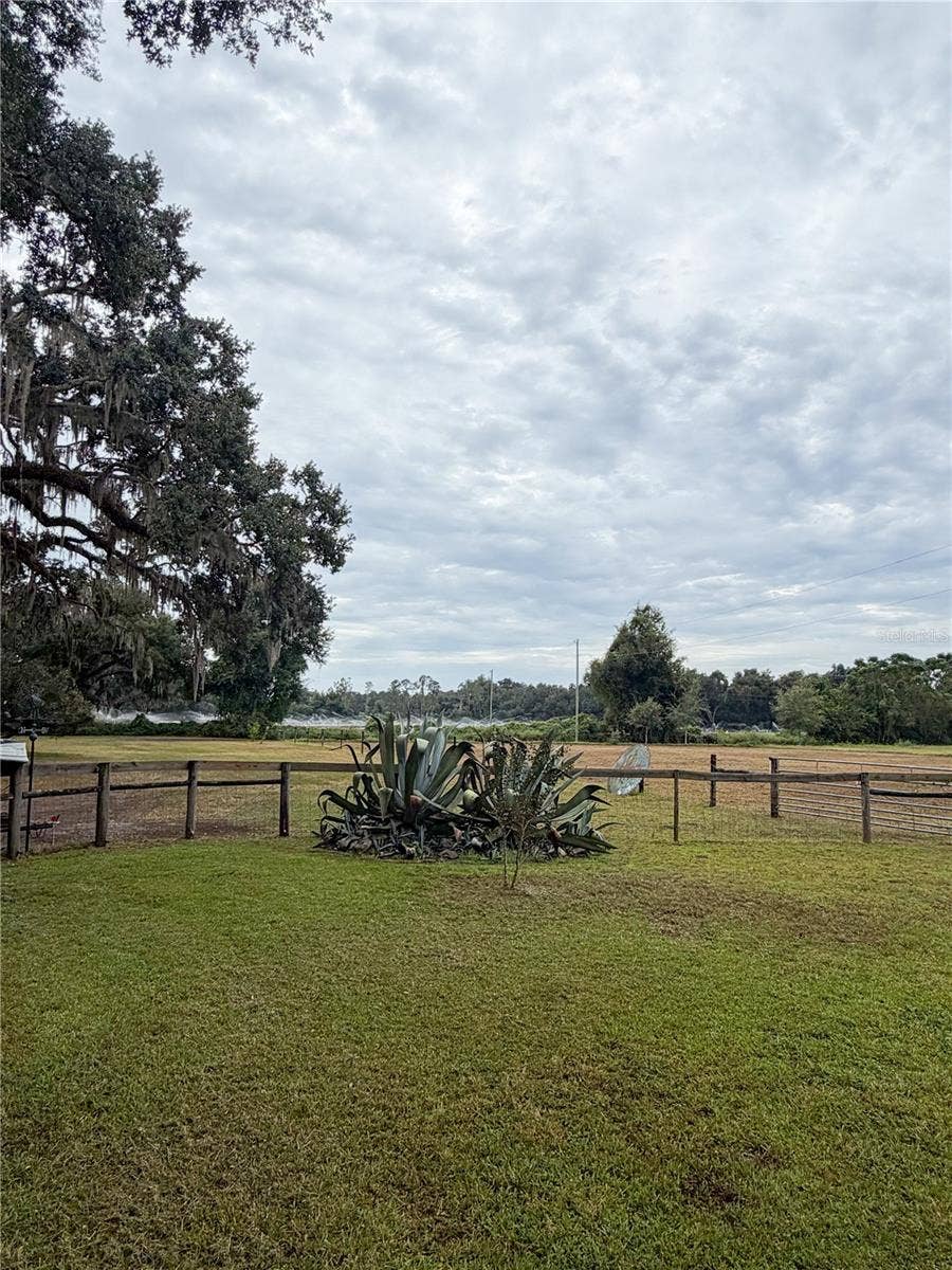 2531 CR 546A, Bushnell, FL 33513
