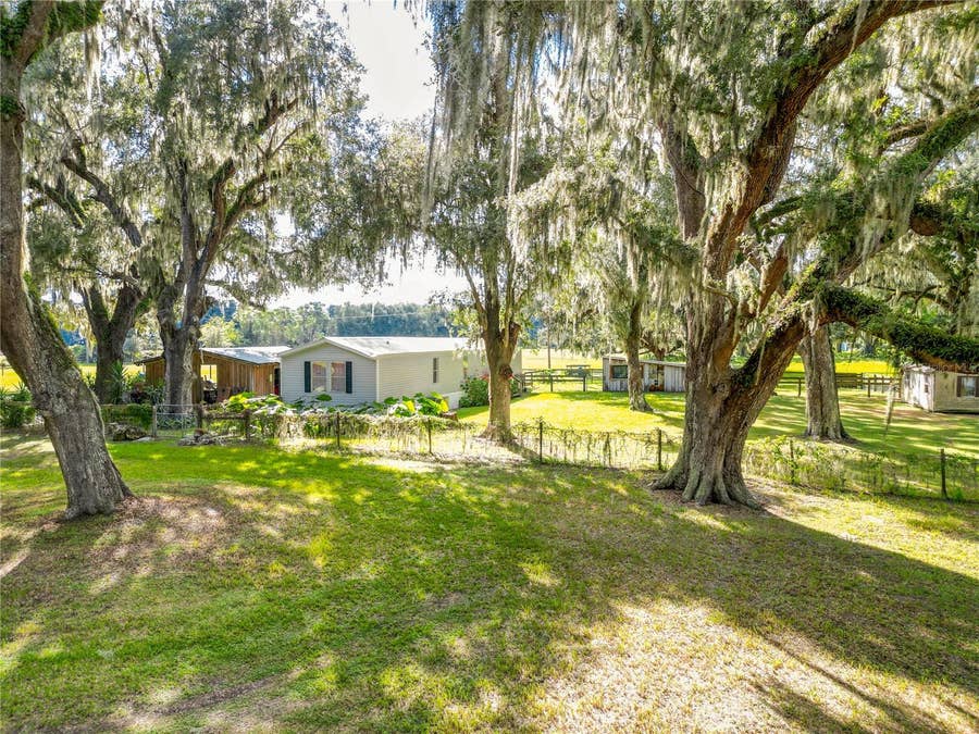 Property photo for 2531 CR 546A, Bushnell, FL
