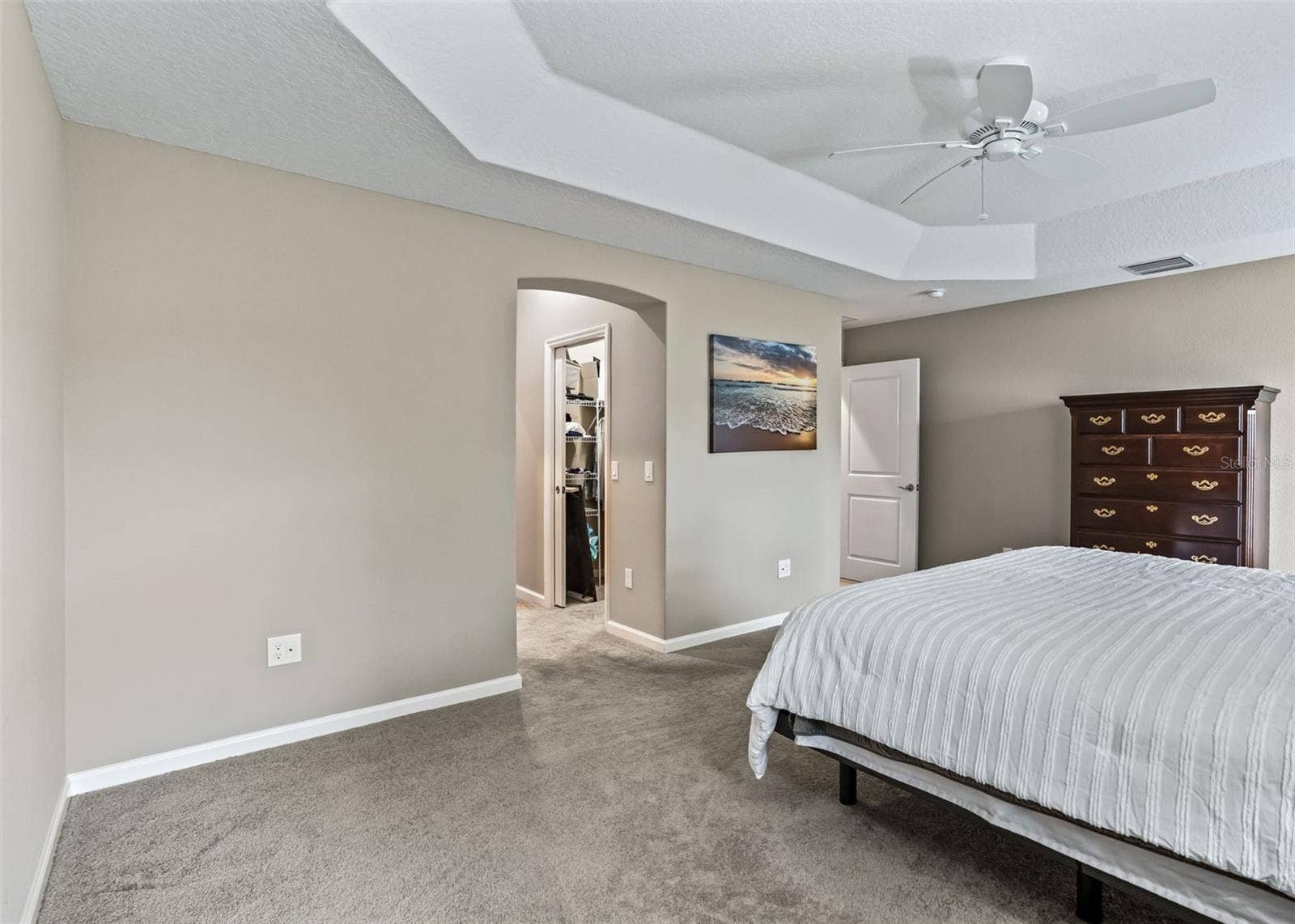 6065 KECKONEN DRIVE, The Villages, FL 32163 6065 KECKONEN DRIVE, The Villages, FL 32163