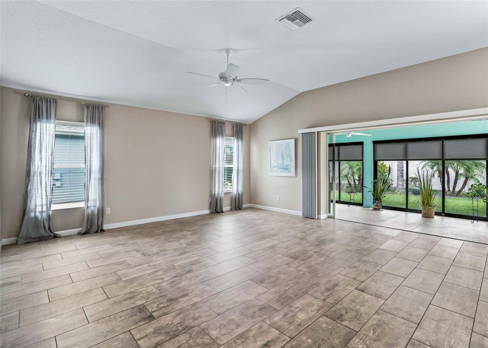 6065 KECKONEN DRIVE, The Villages, FL 32163 6065 KECKONEN DRIVE, The Villages, FL 32163