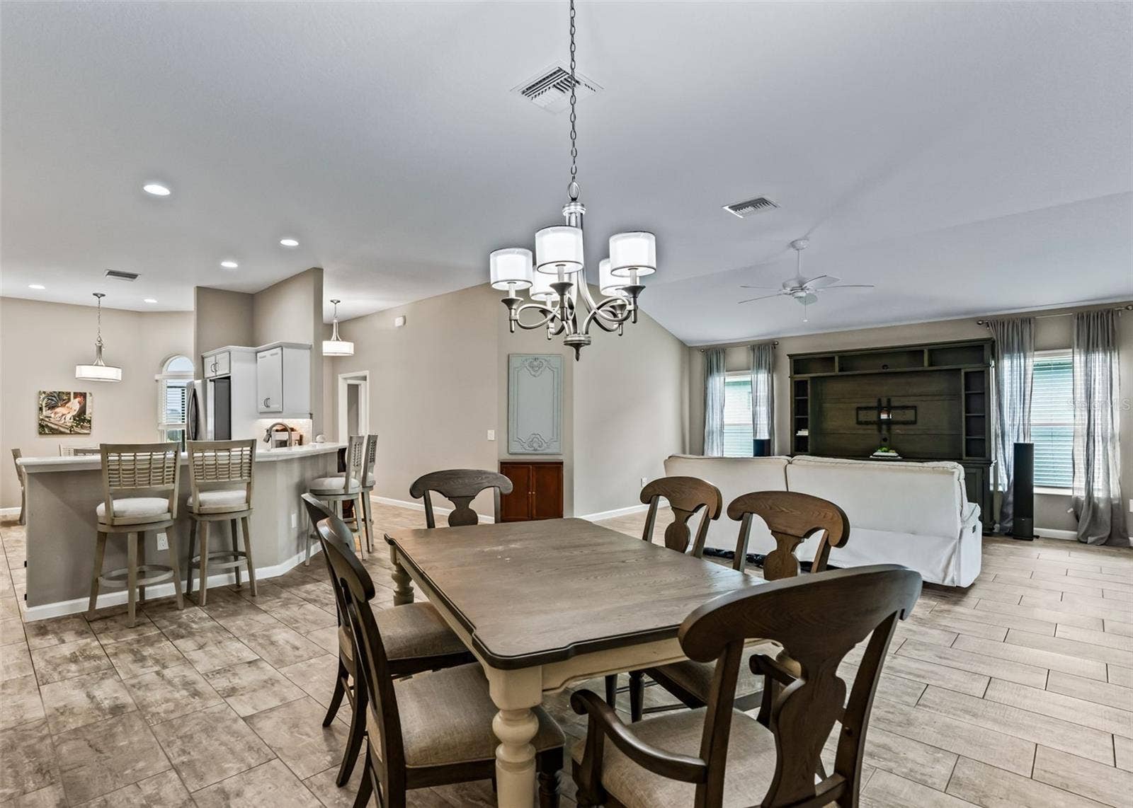 6065 KECKONEN DRIVE, The Villages, FL 32163 6065 KECKONEN DRIVE, The Villages, FL 32163