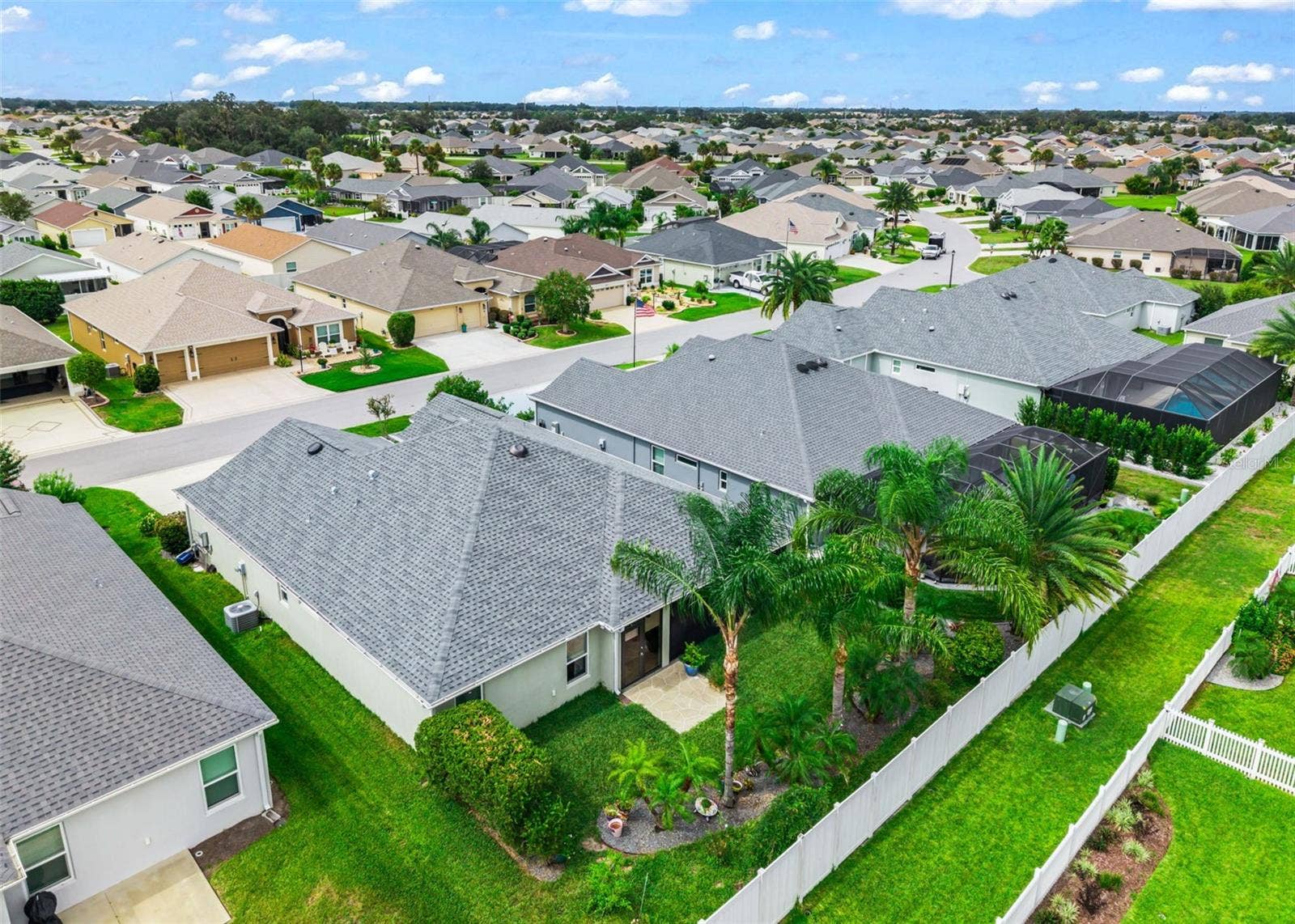6065 KECKONEN DRIVE, The Villages, FL 32163 6065 KECKONEN DRIVE, The Villages, FL 32163