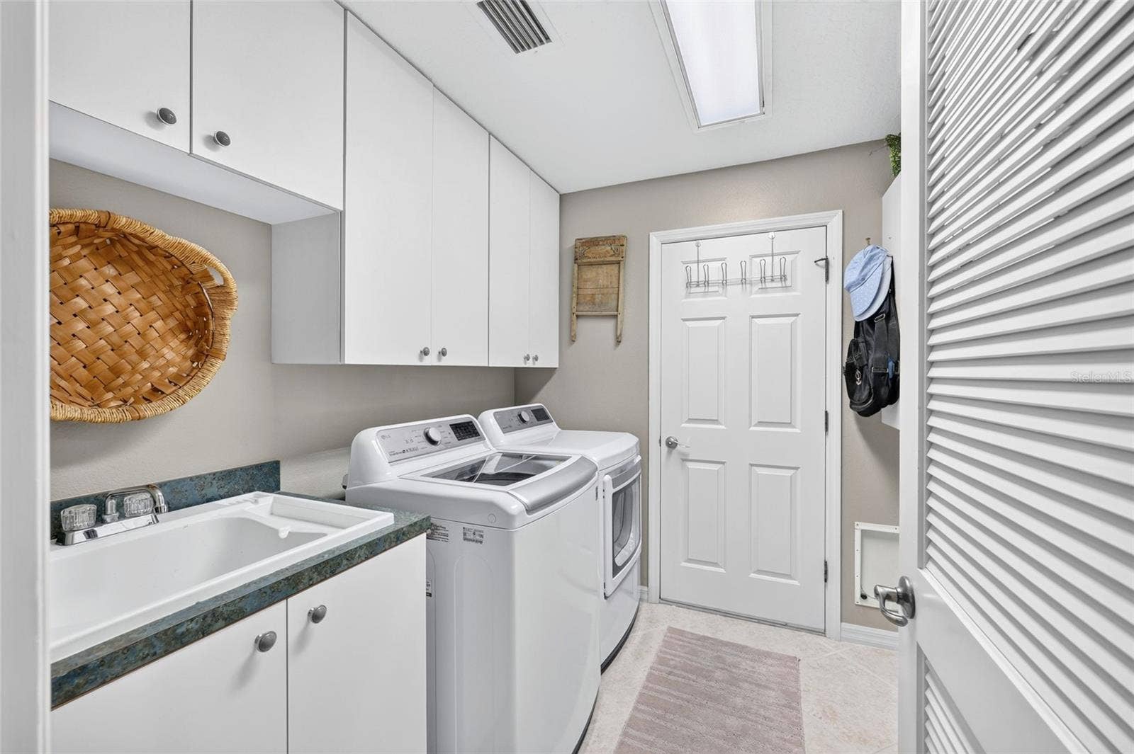 7775 SE 168TH LONE OAK LOOP, The Villages, FL 32162 7775 SE 168TH LONE OAK LOOP, The Villages, FL 32162