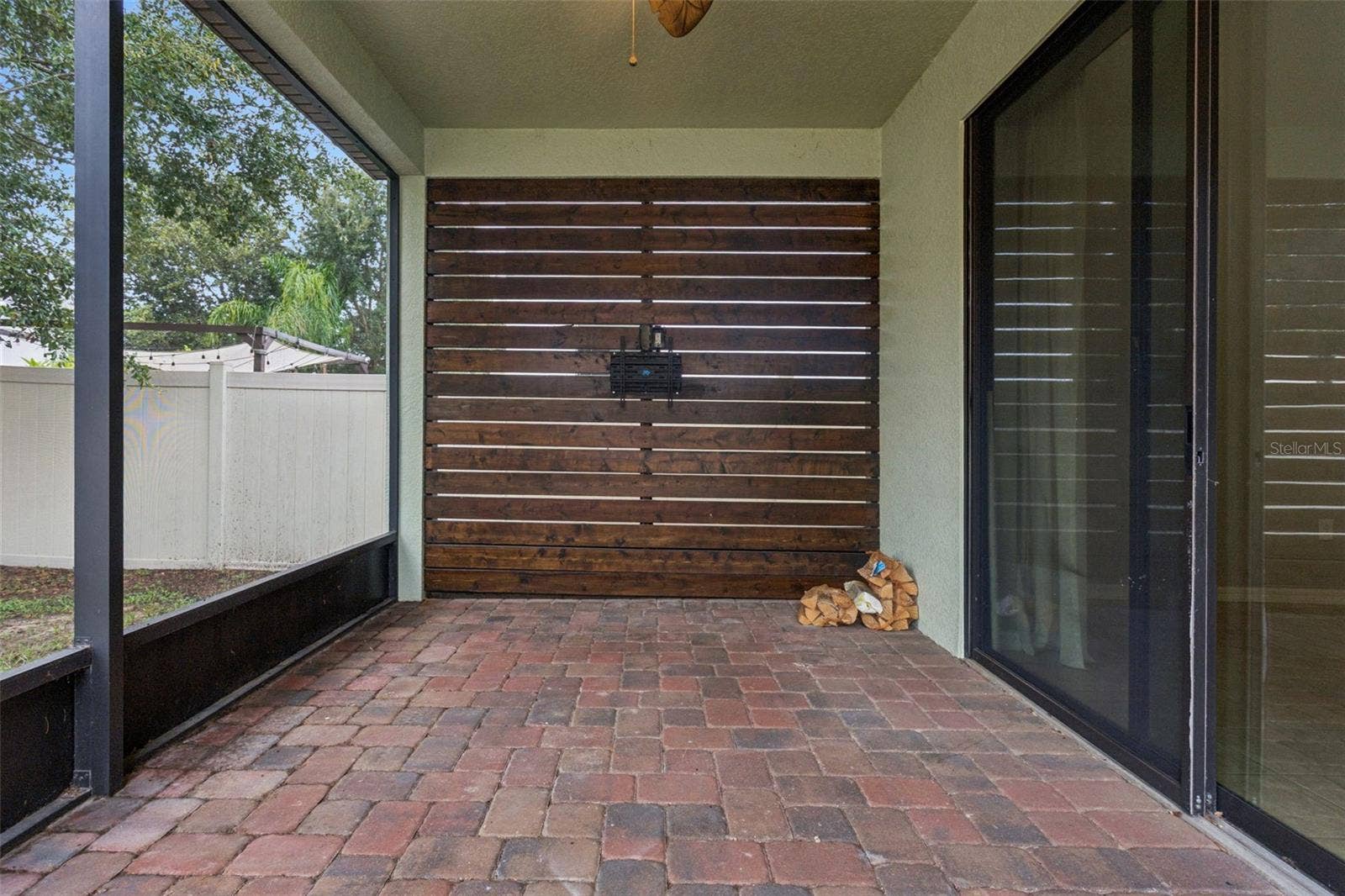9280 CHANDLER DRIVE, Groveland, FL 34736