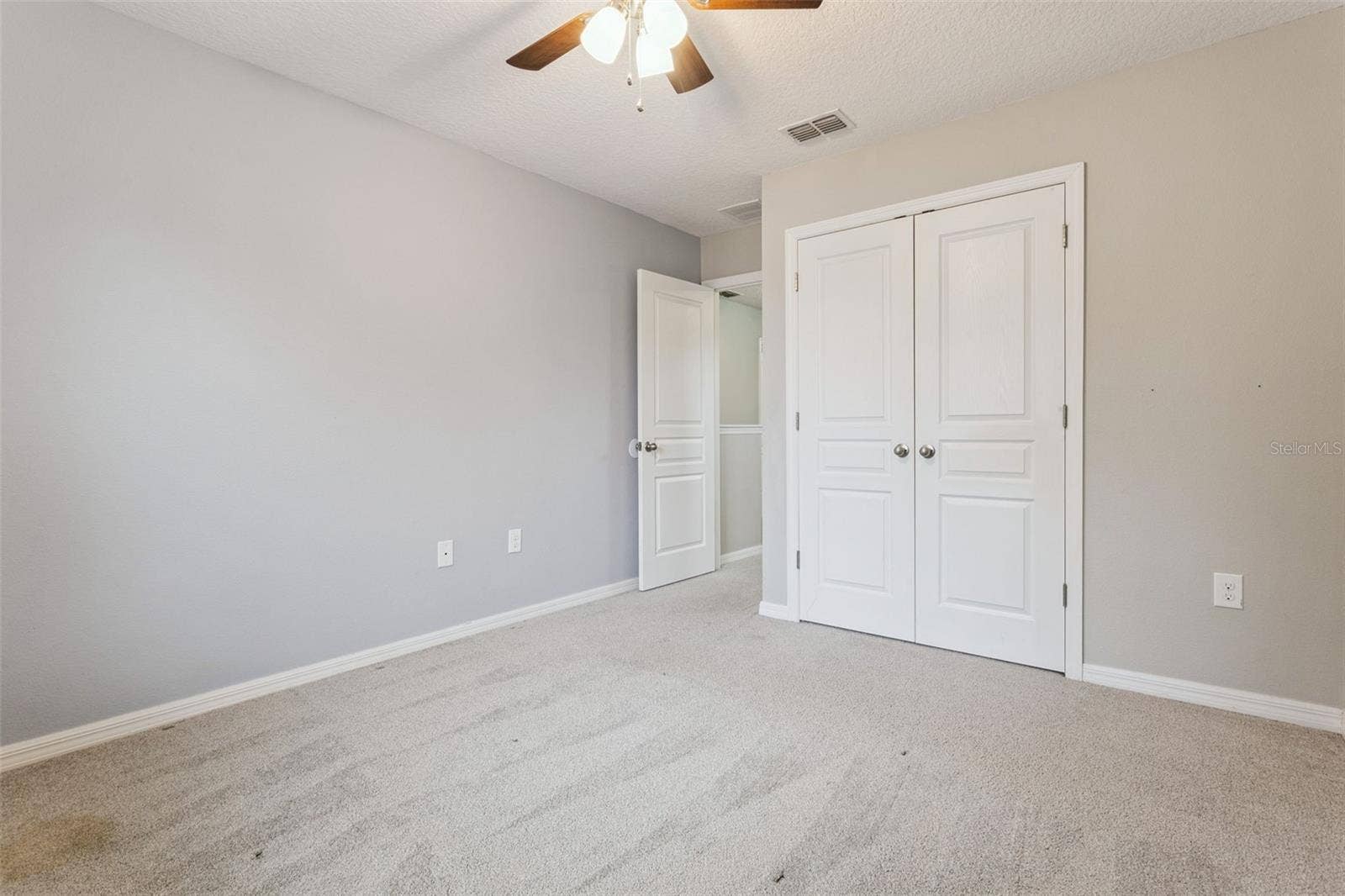 9280 CHANDLER DRIVE, Groveland, FL 34736