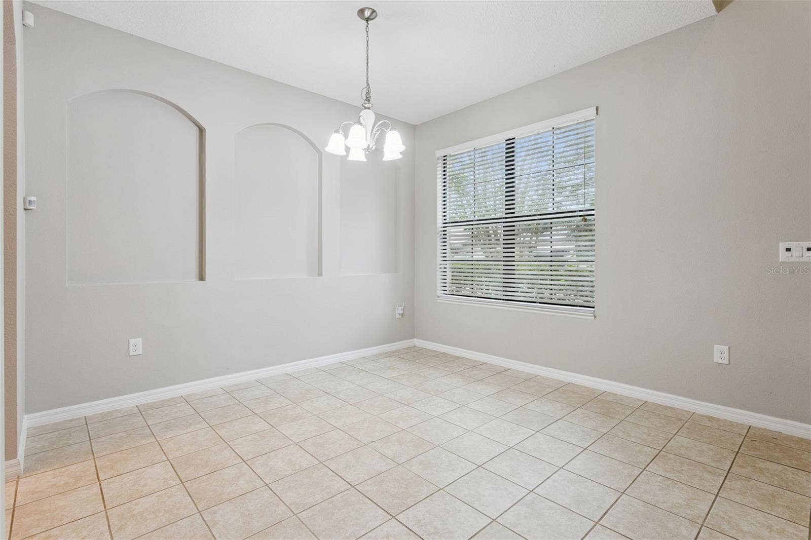 9280 CHANDLER DRIVE, Groveland, FL 34736