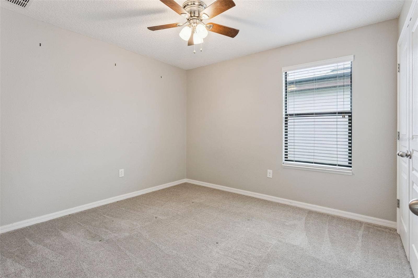 9280 CHANDLER DRIVE, Groveland, FL 34736