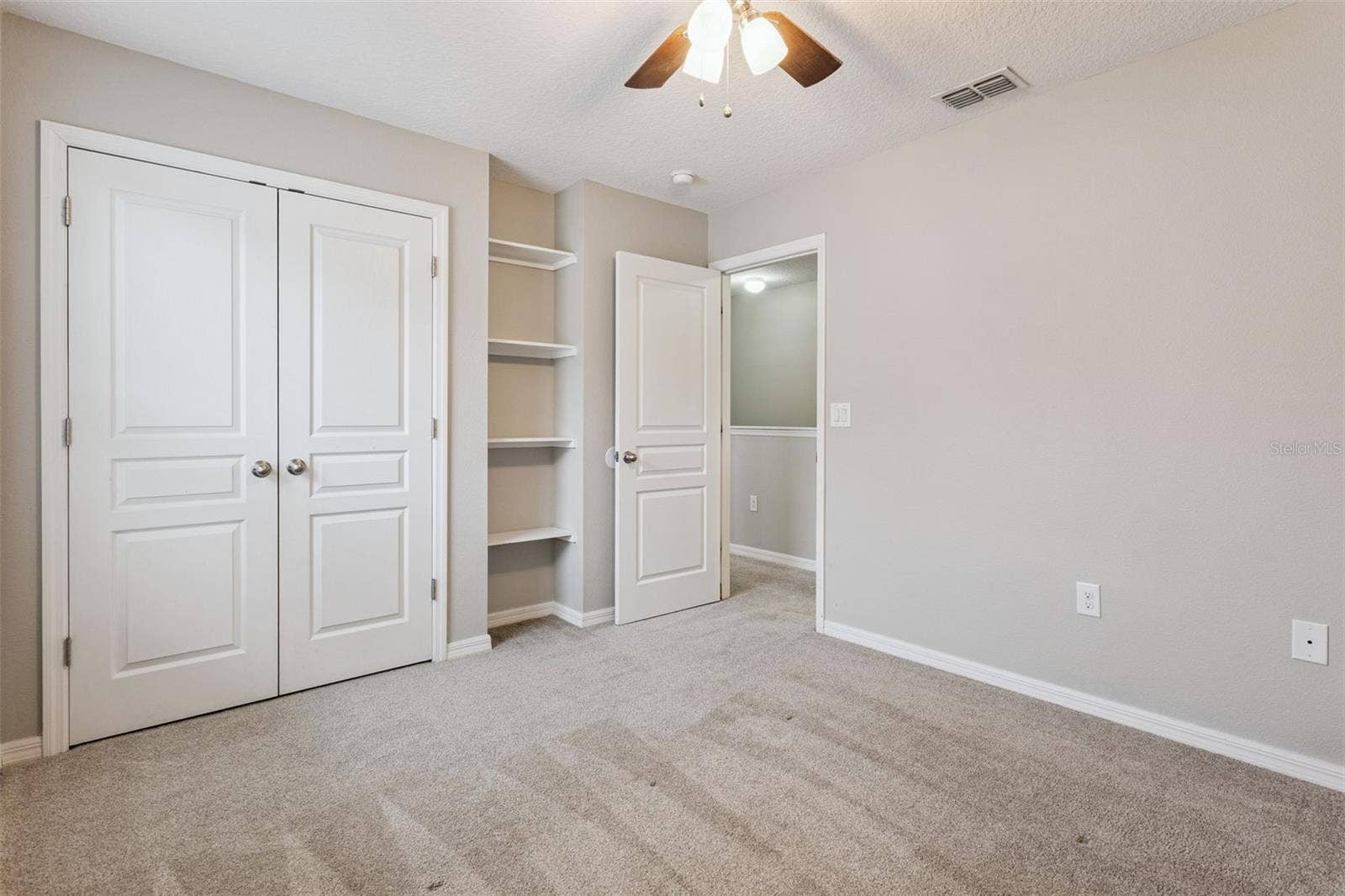 9280 CHANDLER DRIVE, Groveland, FL 34736