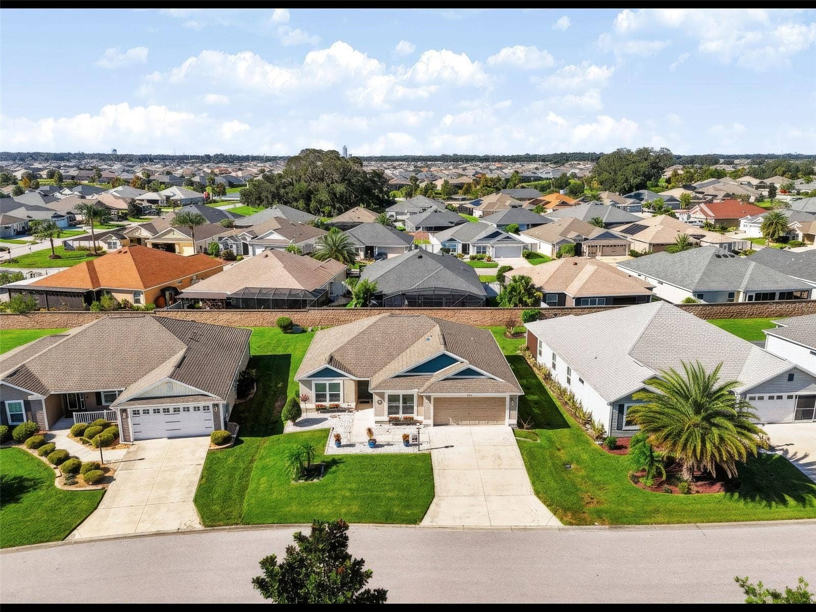5916 HICKEY WAY, The Villages, FL 32163