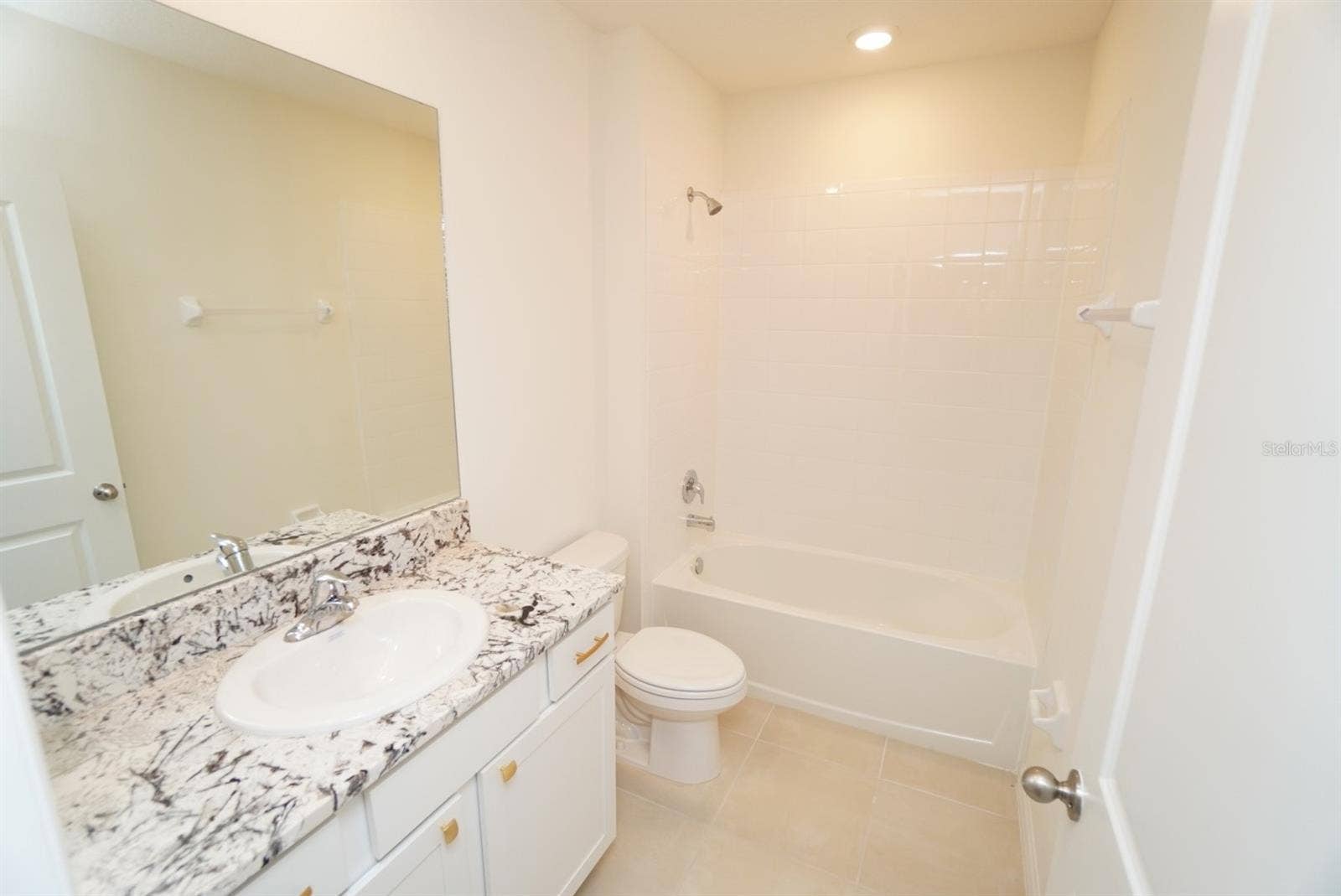 5947 SW 86TH STREET, Ocala, FL 34476 5947 SW 86TH STREET, Ocala, FL 34476