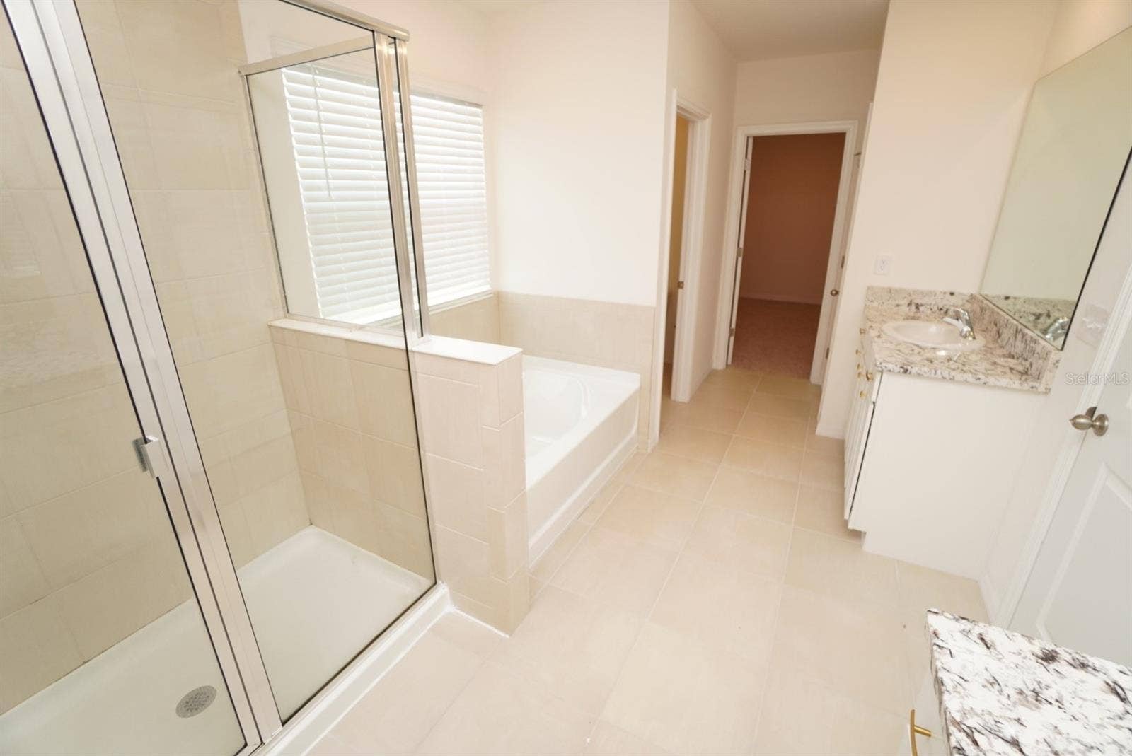 5947 SW 86TH STREET, Ocala, FL 34476 5947 SW 86TH STREET, Ocala, FL 34476