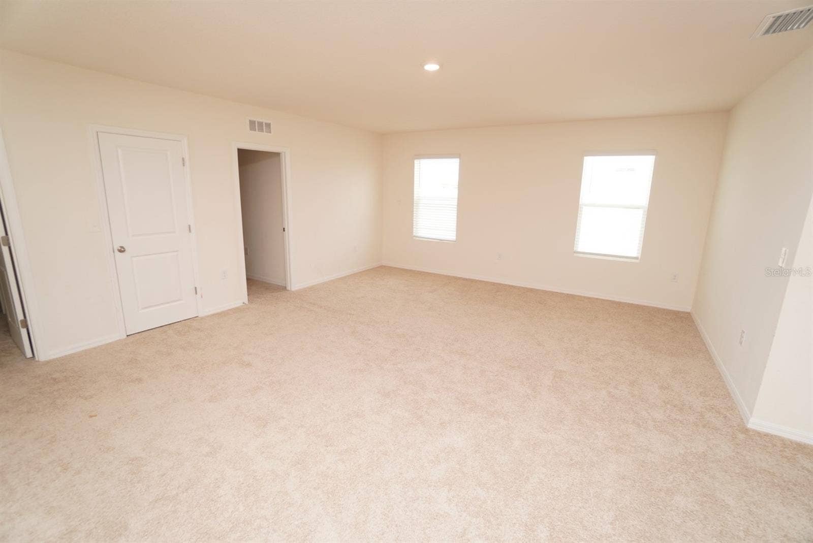 5947 SW 86TH STREET, Ocala, FL 34476 5947 SW 86TH STREET, Ocala, FL 34476