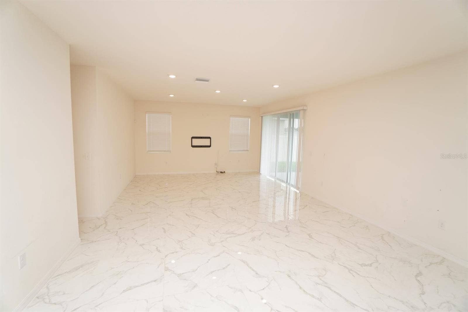 5947 SW 86TH STREET, Ocala, FL 34476 5947 SW 86TH STREET, Ocala, FL 34476