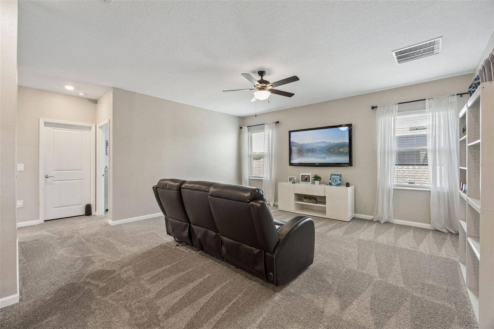 1939 PERCH HAMMOCK LOOP, Groveland, FL 34736