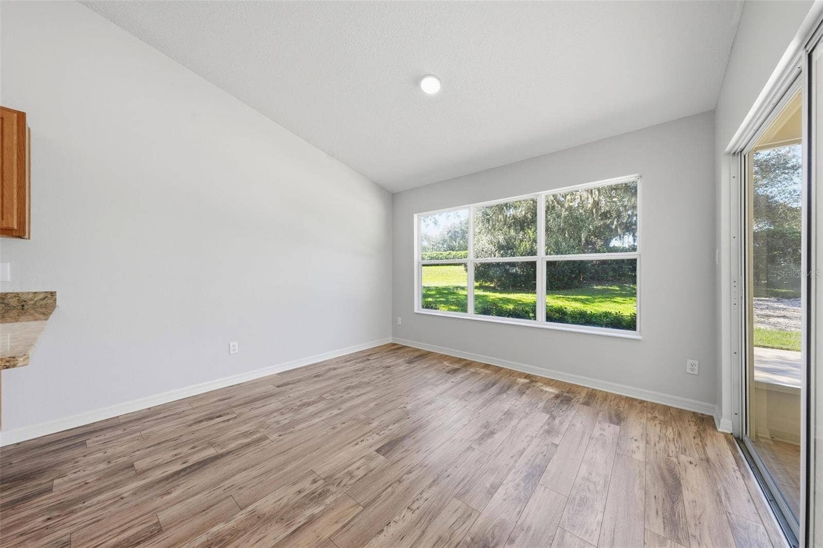 24809 RIVERBOAT BEND, Leesburg, FL 34748 24809 RIVERBOAT BEND, Leesburg, FL 34748