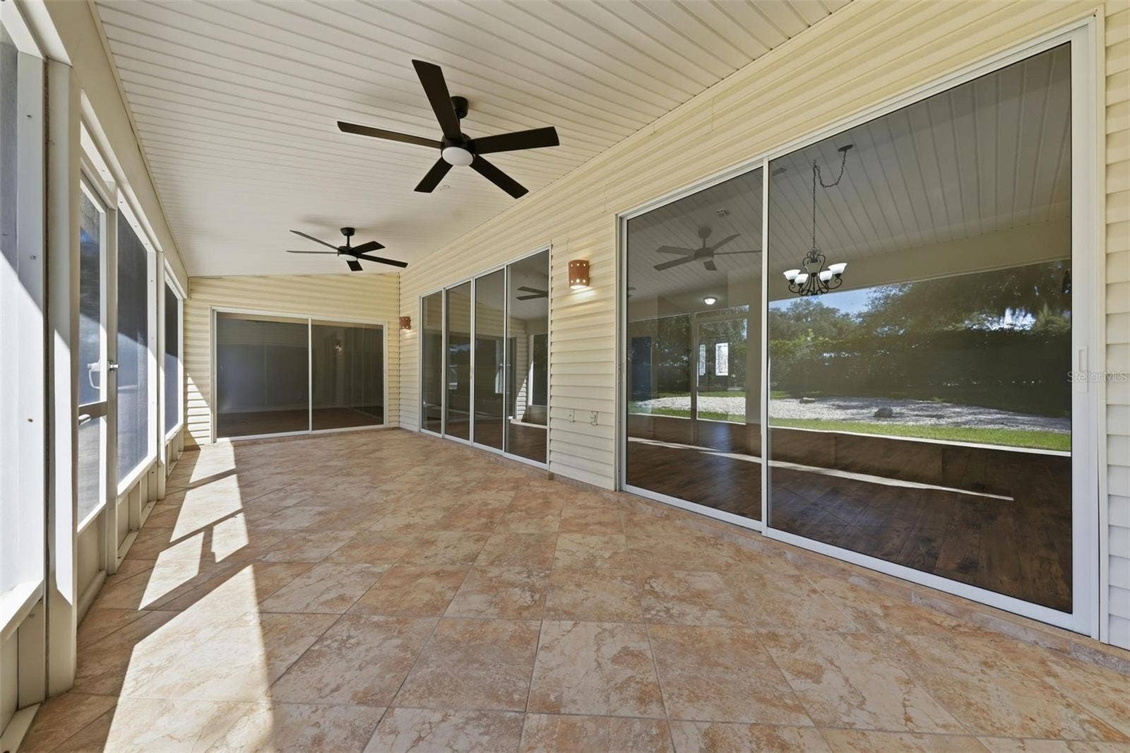 24809 RIVERBOAT BEND, Leesburg, FL 34748 24809 RIVERBOAT BEND, Leesburg, FL 34748