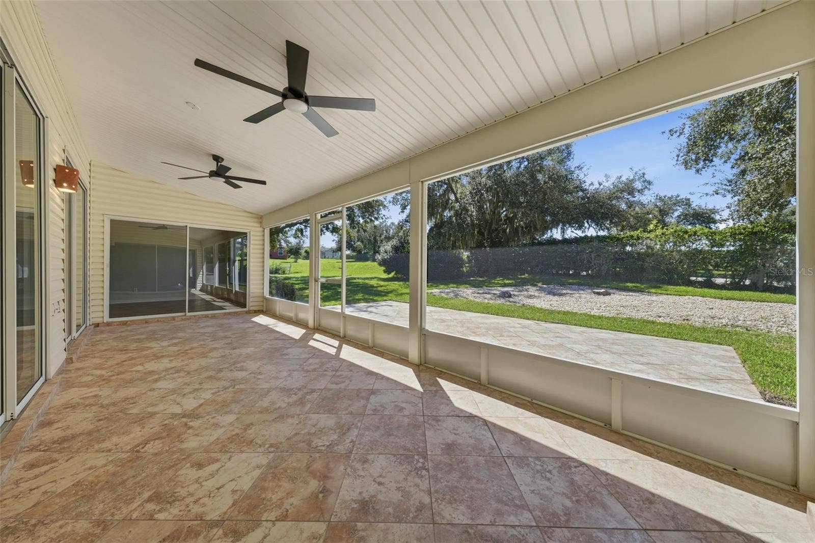 24809 RIVERBOAT BEND, Leesburg, FL 34748 24809 RIVERBOAT BEND, Leesburg, FL 34748