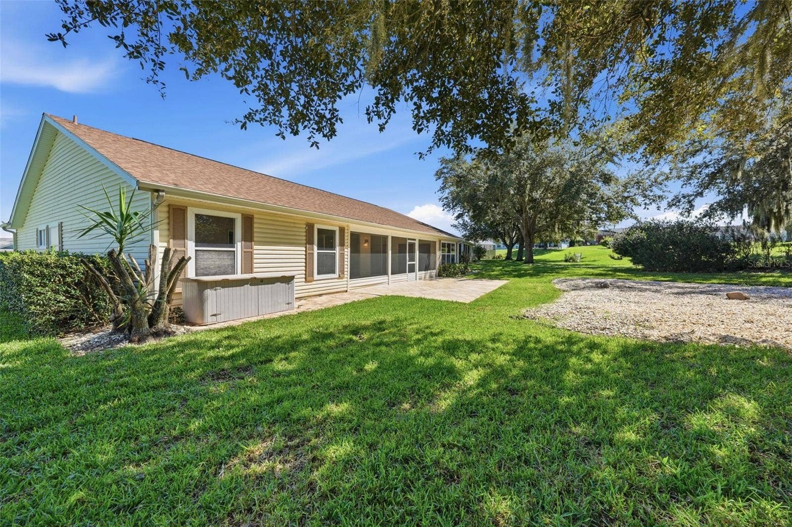 24809 RIVERBOAT BEND, Leesburg, FL 34748 24809 RIVERBOAT BEND, Leesburg, FL 34748
