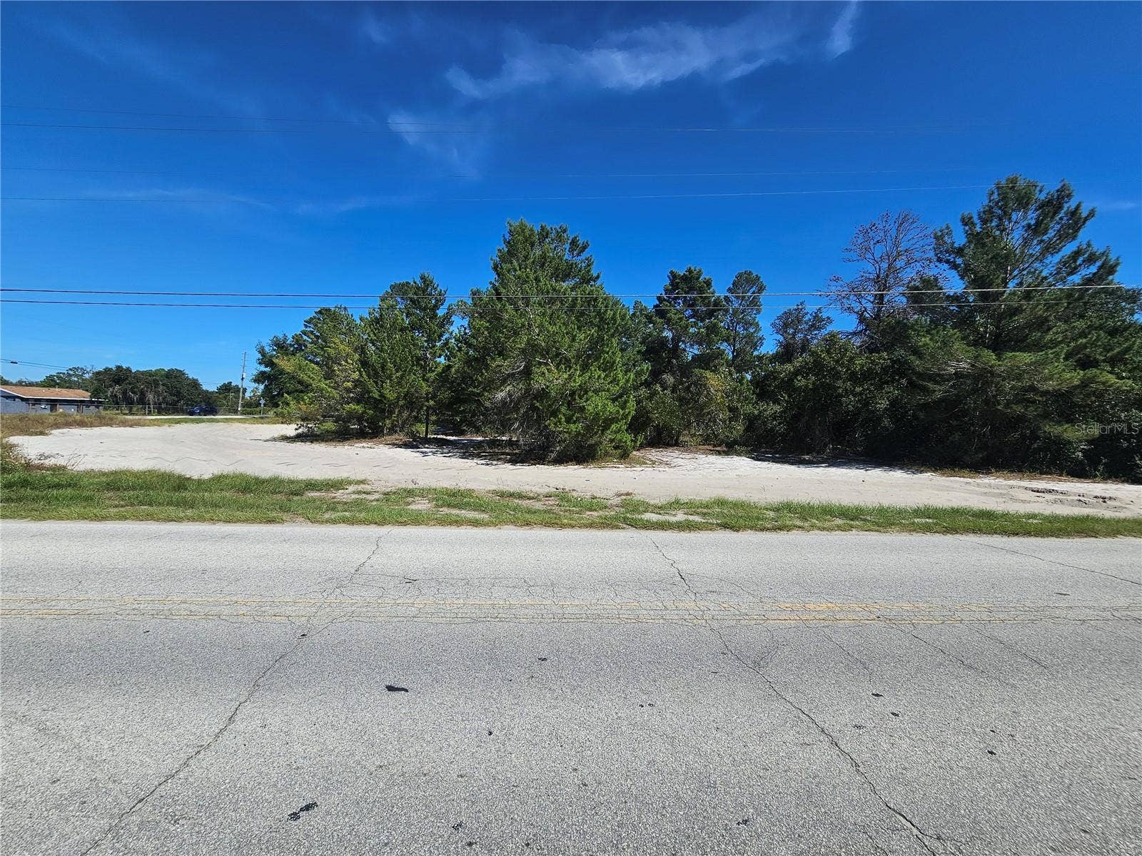 NORTHERN AVENUE, Leesburg, FL 34788 View looking East.