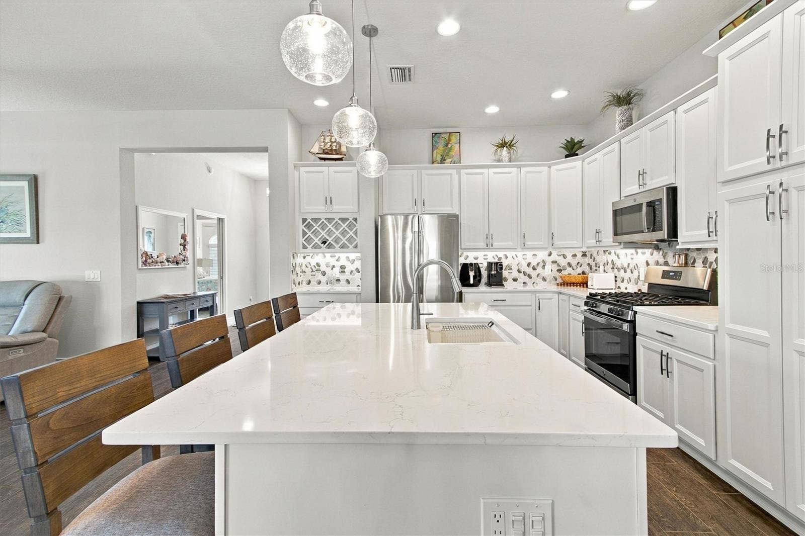521 KAOLIN PATH, The Villages, FL 32163 521 KAOLIN PATH, The Villages, FL 32163