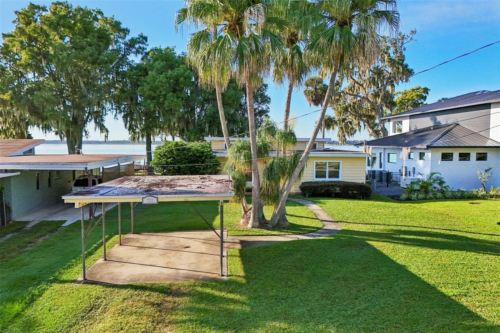 722 LAKE DORA DRIVE, Tavares, FL 32778 722 LAKE DORA DRIVE, Tavares, FL 32778