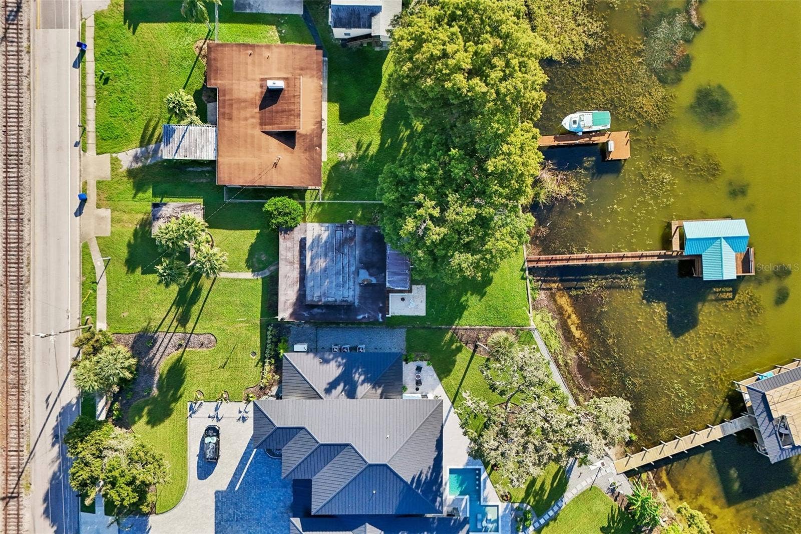 722 LAKE DORA DRIVE, Tavares, FL 32778 722 LAKE DORA DRIVE, Tavares, FL 32778