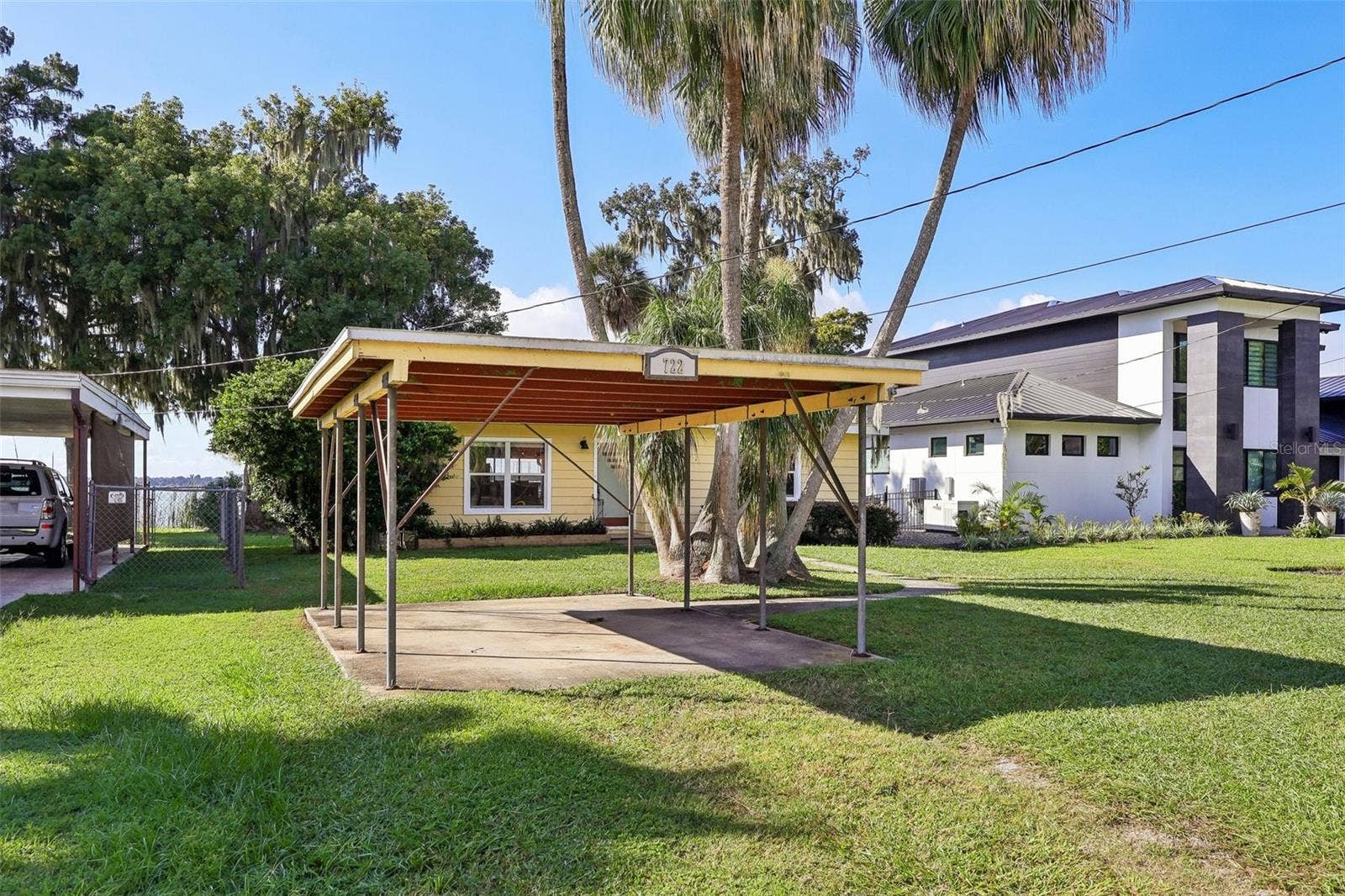 722 LAKE DORA DRIVE, Tavares, FL 32778 722 LAKE DORA DRIVE, Tavares, FL 32778