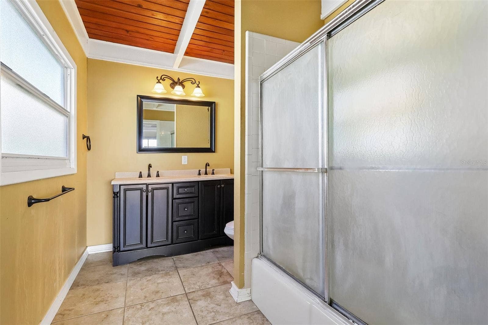 722 LAKE DORA DRIVE, Tavares, FL 32778 722 LAKE DORA DRIVE, Tavares, FL 32778