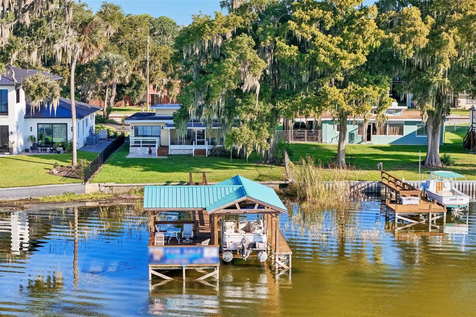 722 LAKE DORA DRIVE, Tavares, FL 32778 722 LAKE DORA DRIVE, Tavares, FL 32778