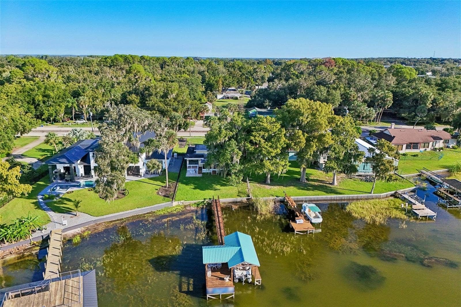 722 LAKE DORA DRIVE, Tavares, FL 32778 722 LAKE DORA DRIVE, Tavares, FL 32778