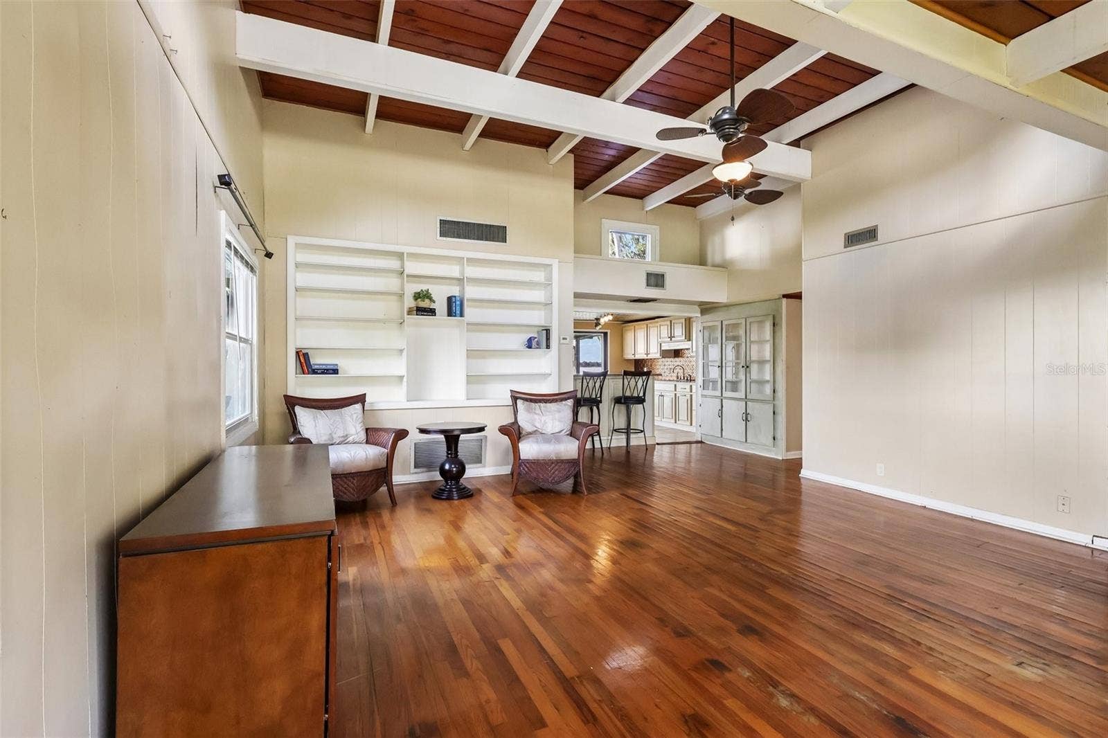 722 LAKE DORA DRIVE, Tavares, FL 32778 722 LAKE DORA DRIVE, Tavares, FL 32778