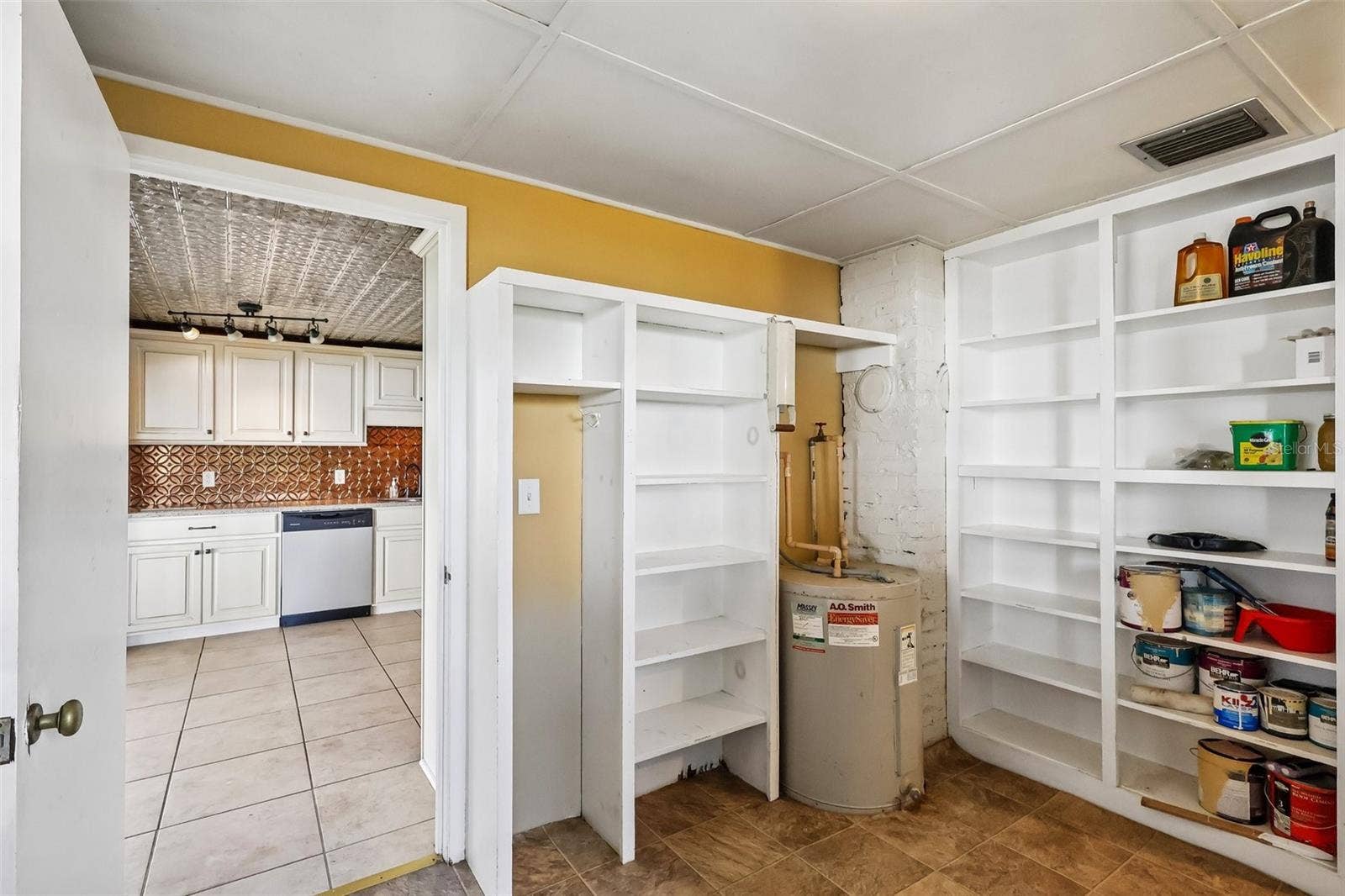 722 LAKE DORA DRIVE, Tavares, FL 32778 722 LAKE DORA DRIVE, Tavares, FL 32778