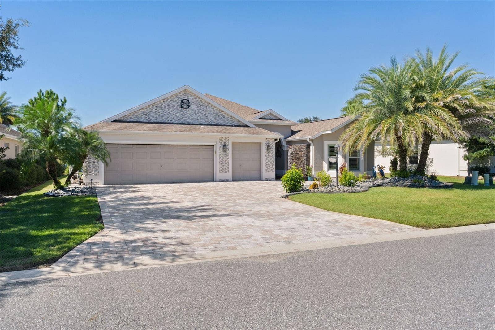 3720 VINELAND AVENUE, The Villages, FL 32163