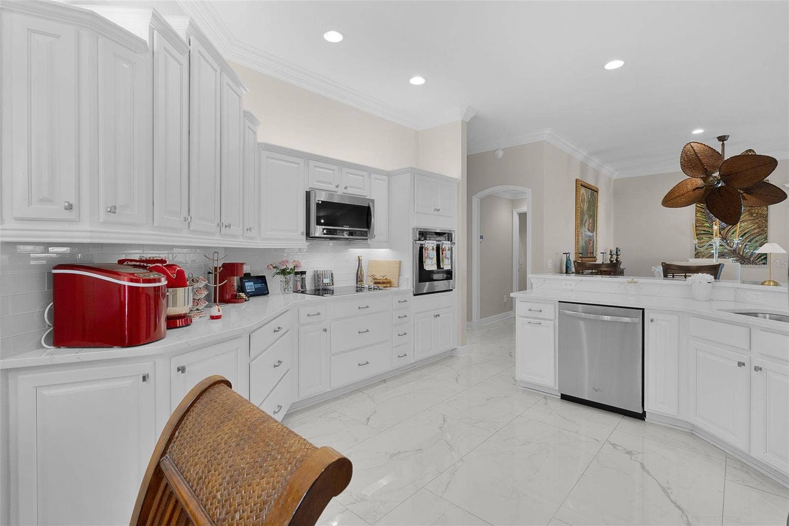 3720 VINELAND AVENUE, The Villages, FL 32163